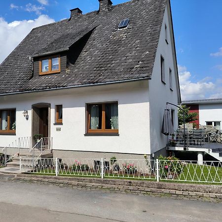 Marisa'S Sauerlandtraeumchen Apartment บรีโลน ภายนอก รูปภาพ